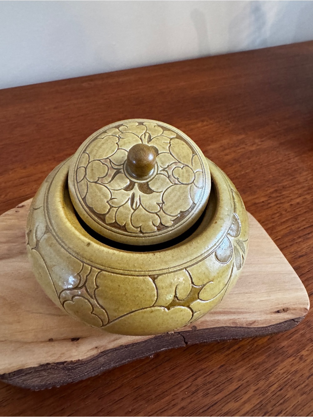 Vintage Japanese Kanayama Signed Lidded Pottery Jar - Picture 5 of 6